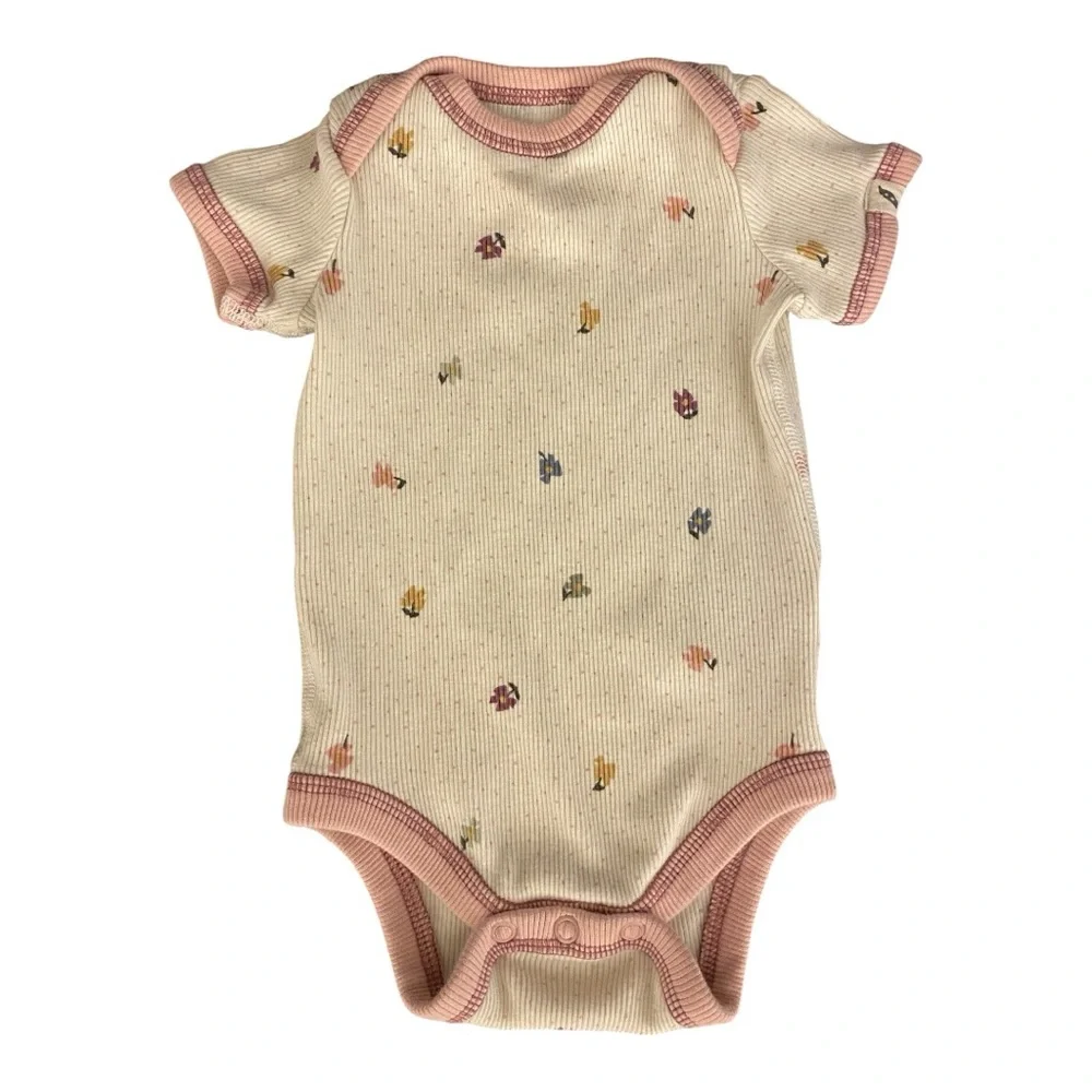 Easy Peasy Pink Floral Polka Dot Onesie Size 3-6months - Picture 1 of 4